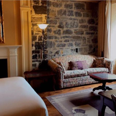Hotel Louisbourg Quebec City Exterior photo